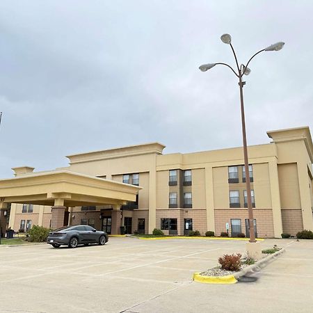 Surestay By Best Western Forsyth Decatur Esterno foto