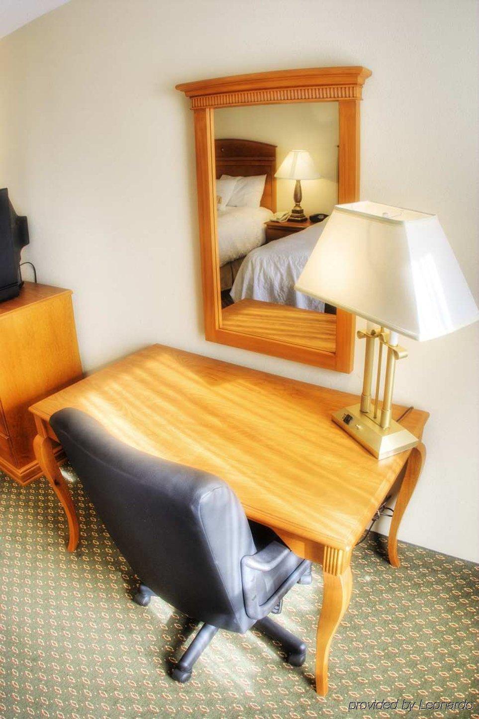 Surestay By Best Western Forsyth Decatur Camera foto