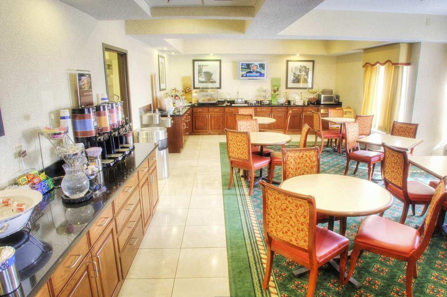 Surestay By Best Western Forsyth Decatur Esterno foto